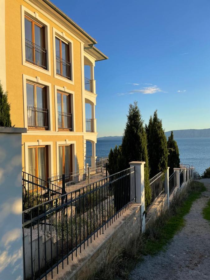 Povile Suites Extérieur photo